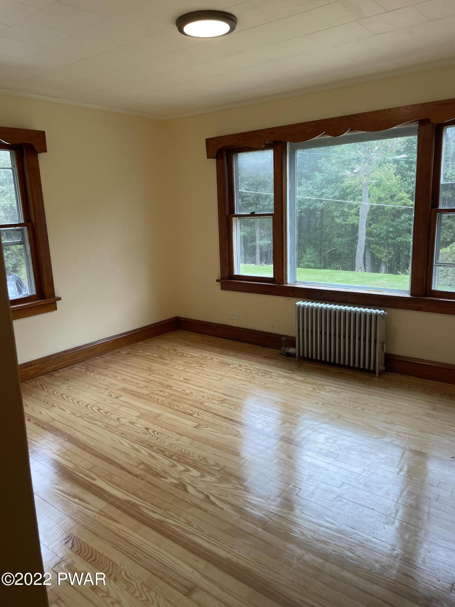 107 Long Ridge Road Hawley, PA 18428 - Photo 8 of 13 2BFE1269-840F-4096-BC3D-F873B2B304A7