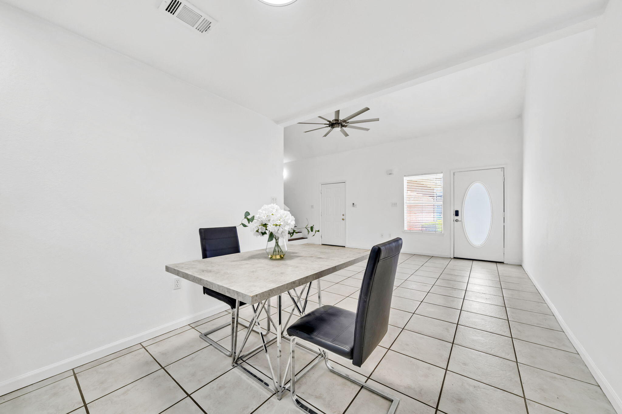 1150 Airport Road, Unit 113 Destin, FL 32541 - Photo 16 of 29 Bright interior