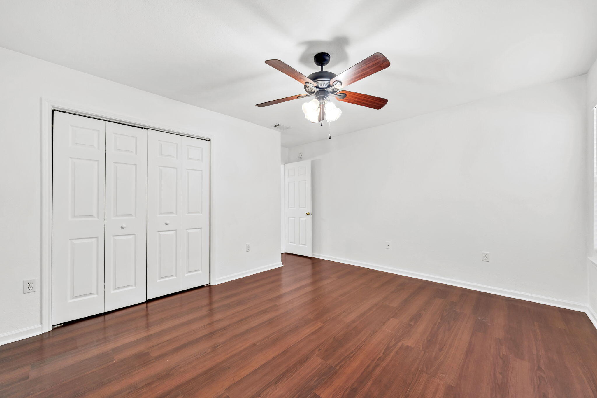 1150 Airport Road, Unit 113 Destin, FL 32541 - Photo 18 of 29 LVP flooring