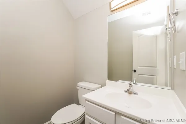 $1,945 | 2105 Steamboat Way, Jeffersonville, IN 47130