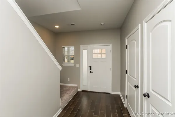 $1,945 | 2105 Steamboat Way, Jeffersonville, IN 47130