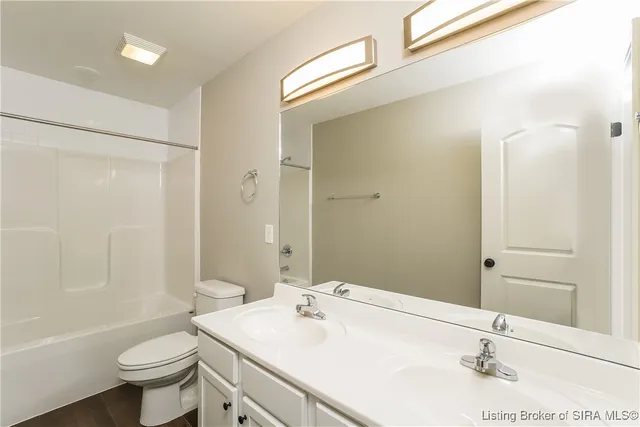 $1,945 | 2105 Steamboat Way, Jeffersonville, IN 47130