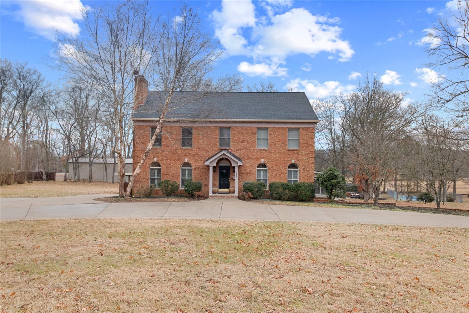1203 Graymere Manor Road Columbia, TN 38401 - Photo 2 of 90 Gallery Image 2