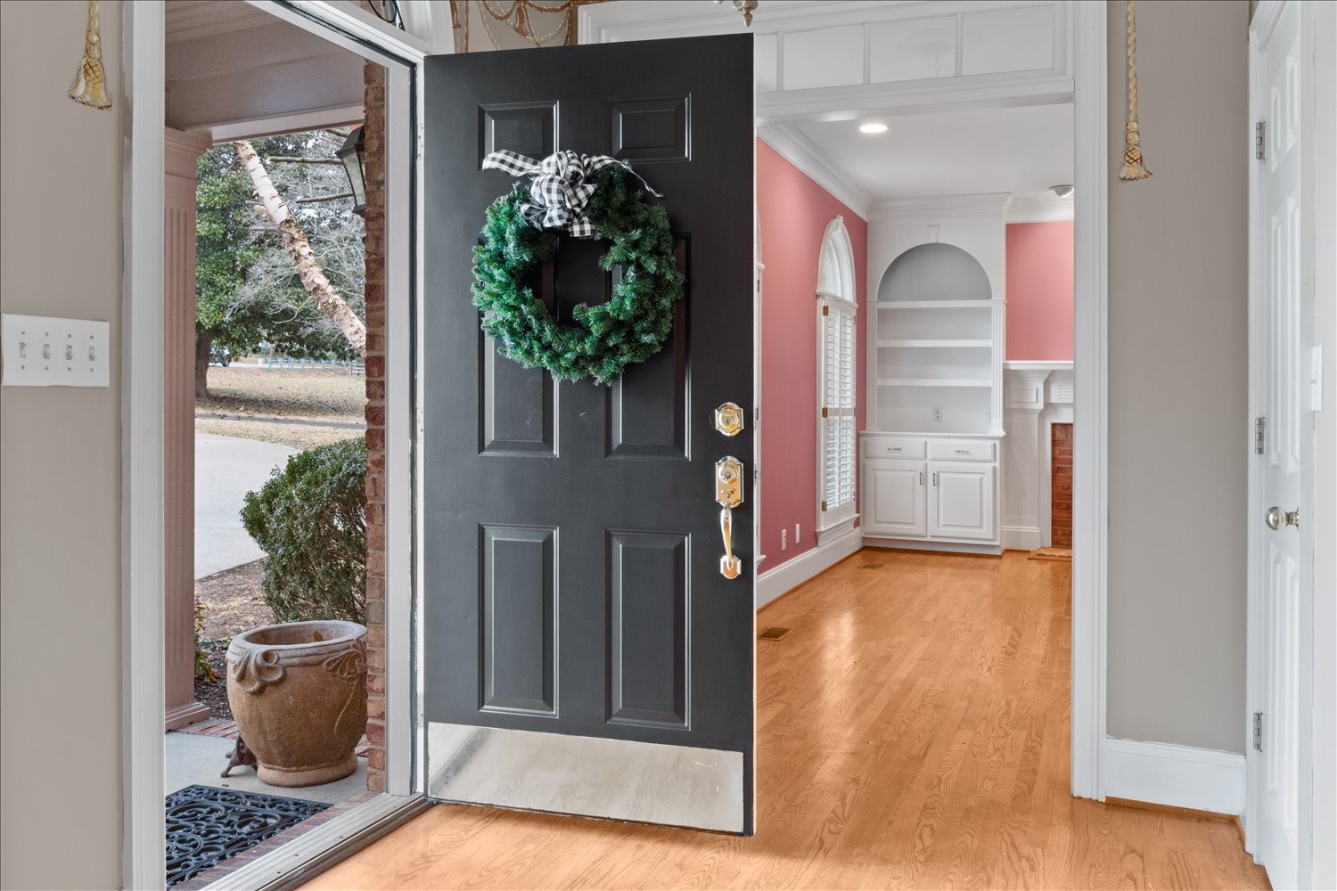 1203 Graymere Manor Road Columbia, TN 38401 - Photo 6 of 90 Gallery Image 6