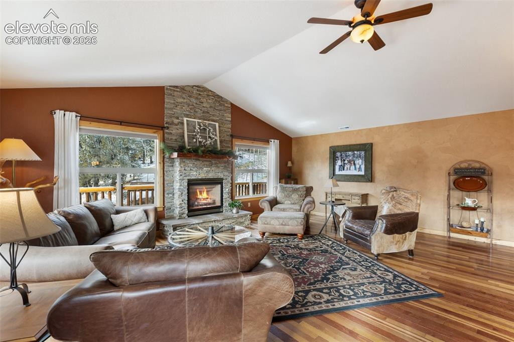 2809 Edlowe Road Woodland Park, CO 80863 - Photo 7 of 42 Living Room