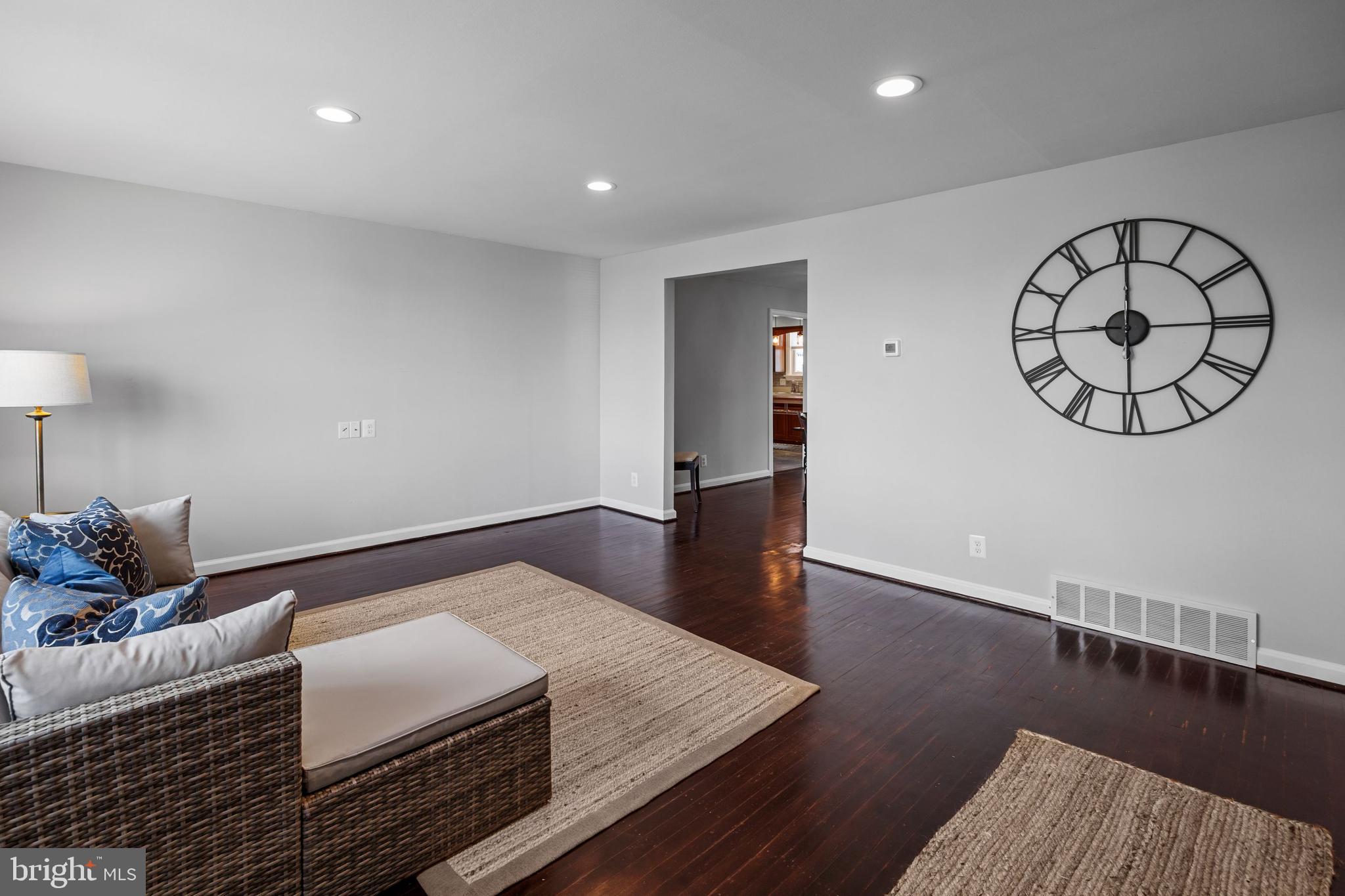 2934 Goentner Road Willow Grove, PA 19090 - Photo 3 of 33 Gallery Image 3