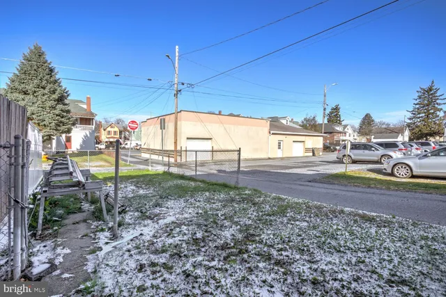 $180,000 | 224 Cherry Street, Ephrata, PA 17522