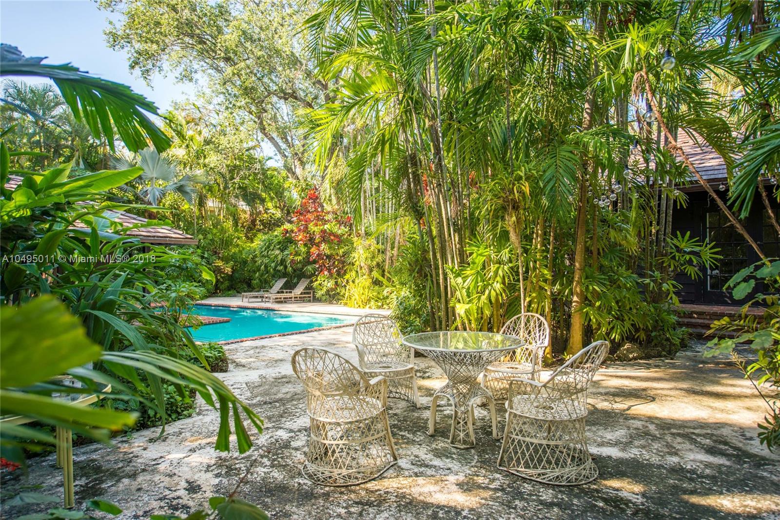 3900 Loquat Avenue Miami, FL 33133 - Photo 17 of 39