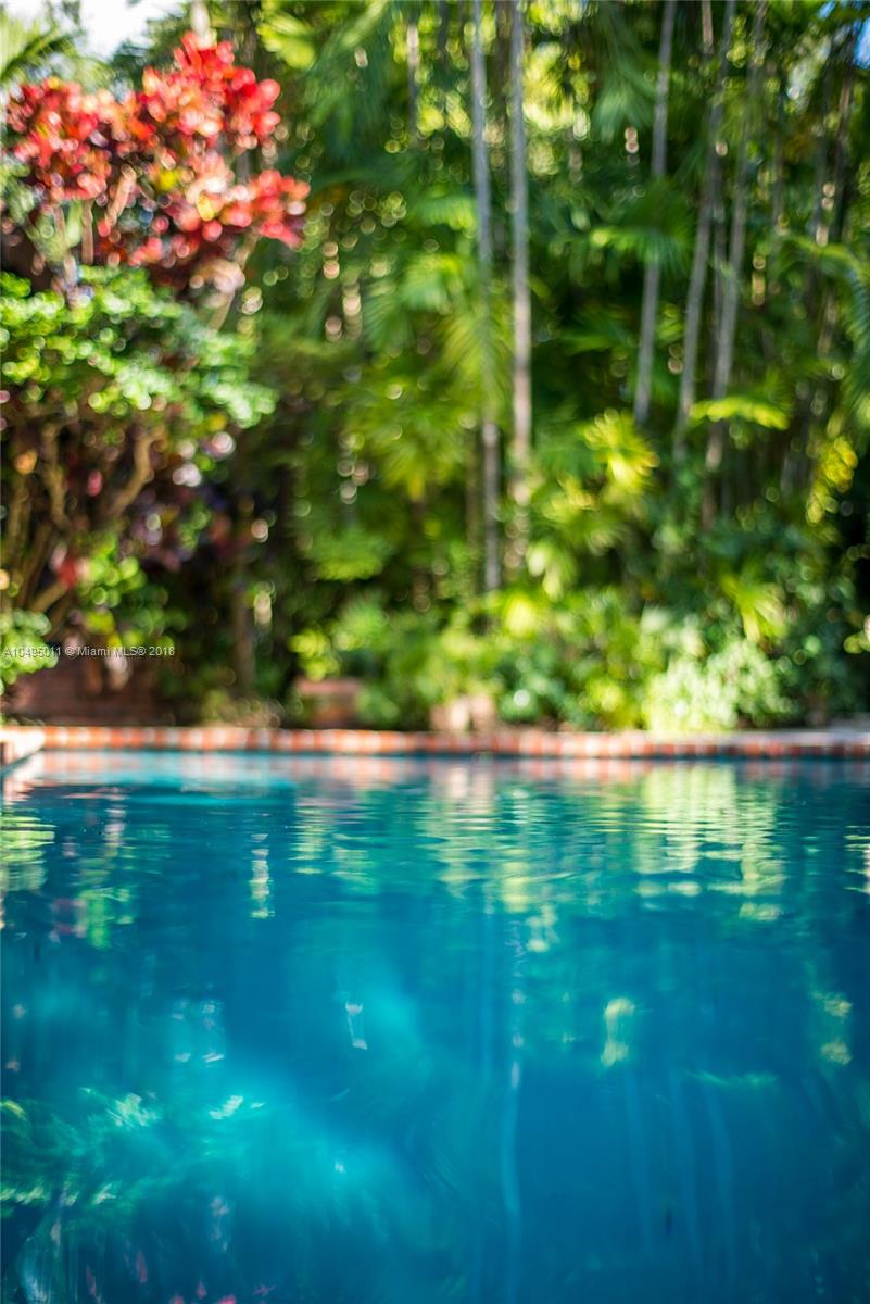 3900 Loquat Avenue Miami, FL 33133 - Photo 20 of 39