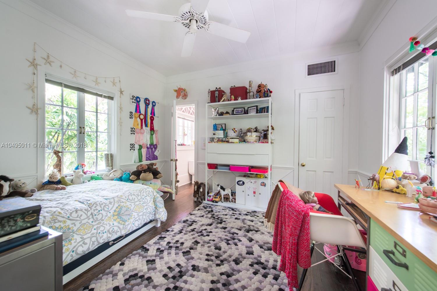 3900 Loquat Avenue Miami, FL 33133 - Photo 7 of 39