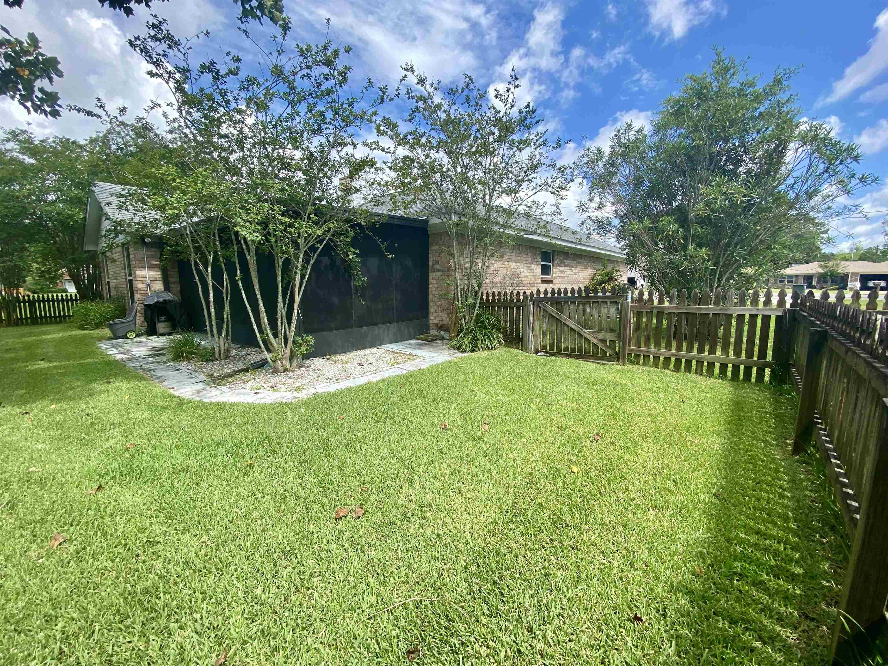 2 Windgate Court Foley, AL 36535 - Photo 24 of 28 Yard
