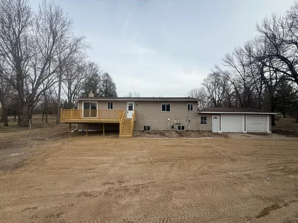 $279,900 | 3455 165th Avenue Northeast, New London, MN 56273