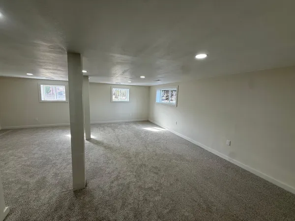 $279,900 | 3455 165th Avenue Northeast, New London, MN 56273
