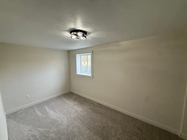 $279,900 | 3455 165th Avenue Northeast, New London, MN 56273