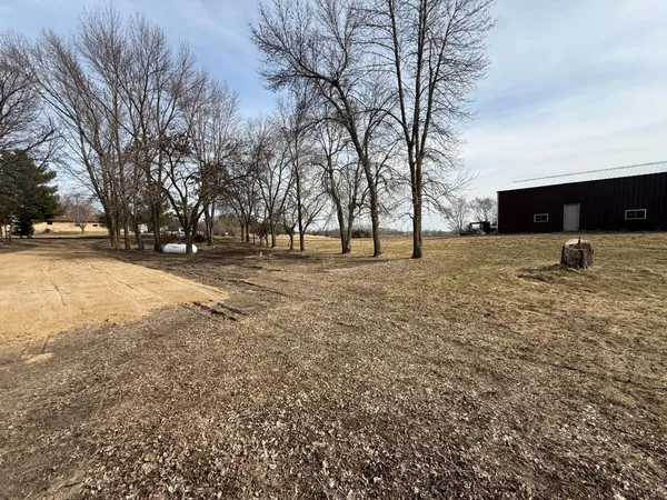 $279,900 | 3455 165th Avenue Northeast, New London, MN 56273