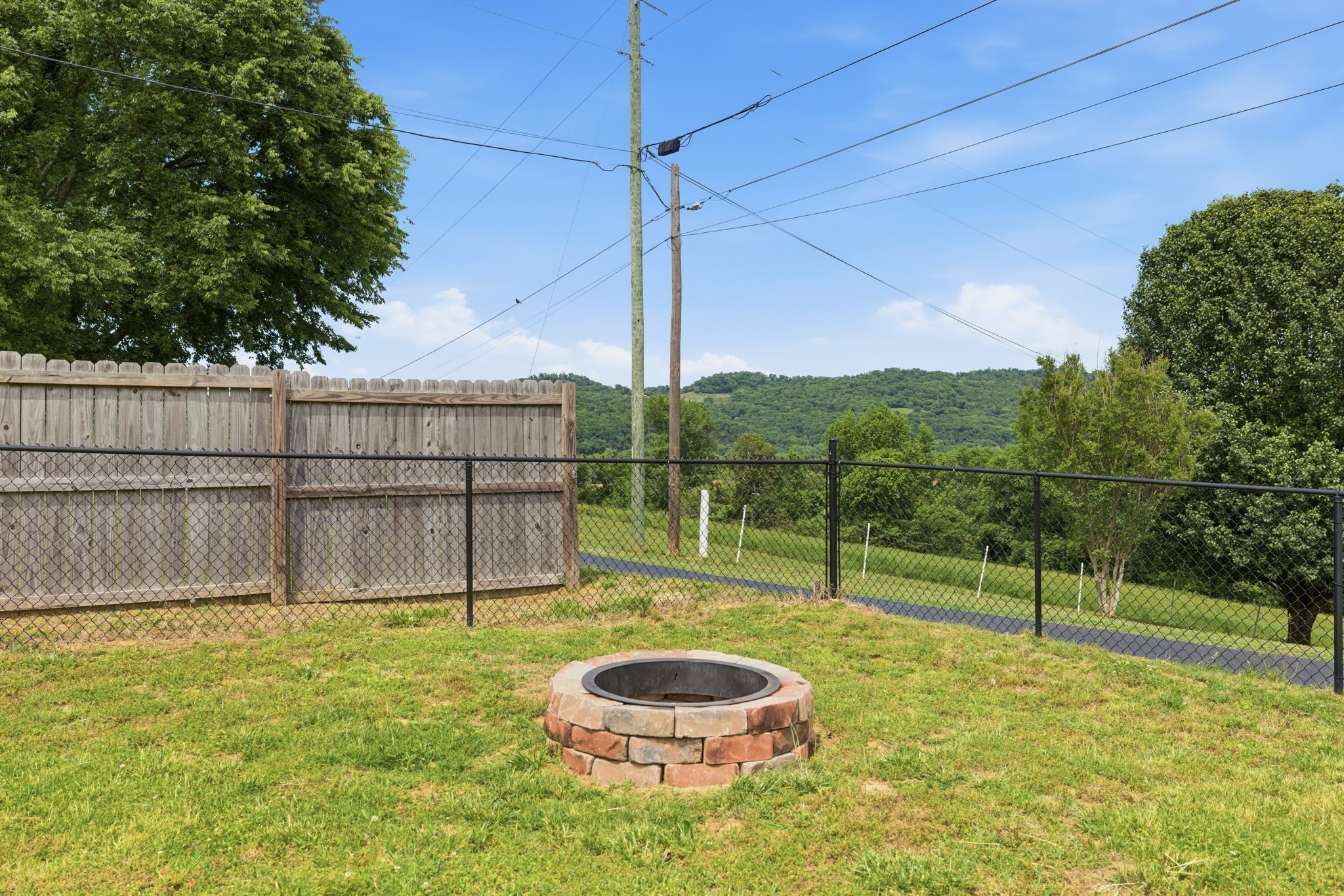 184 Lebanon Highway Carthage, TN 37030 - Photo 32 of 36