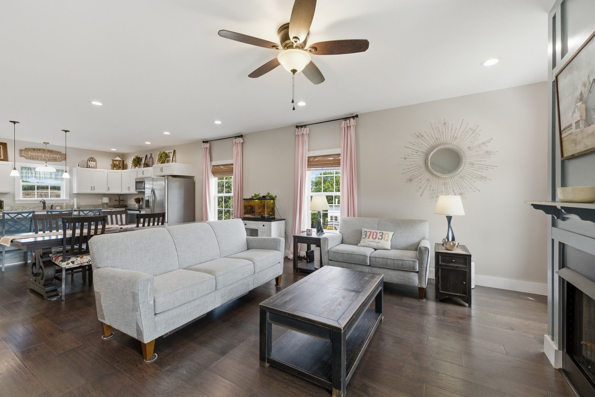 184 Lebanon Highway Carthage, TN 37030 - Photo 7 of 36 a living room with furniture and a chandelier