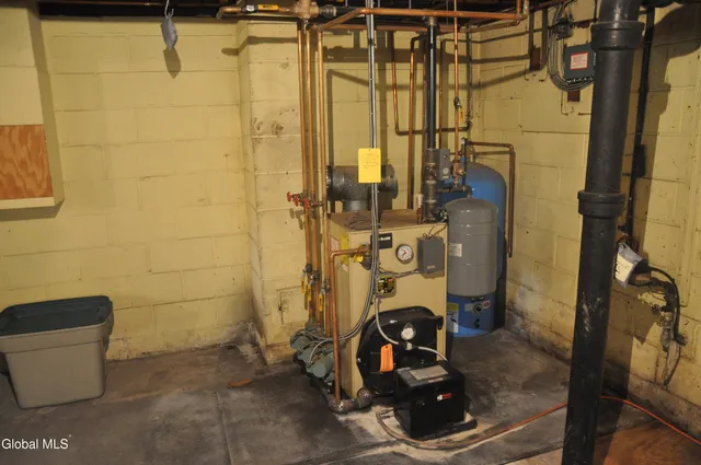 $389,900 | 121 Ramsey Place, Albany, NY 12209