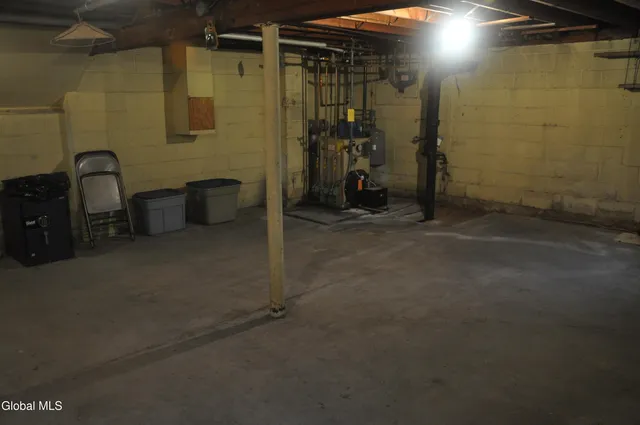 $389,900 | 121 Ramsey Place, Albany, NY 12209