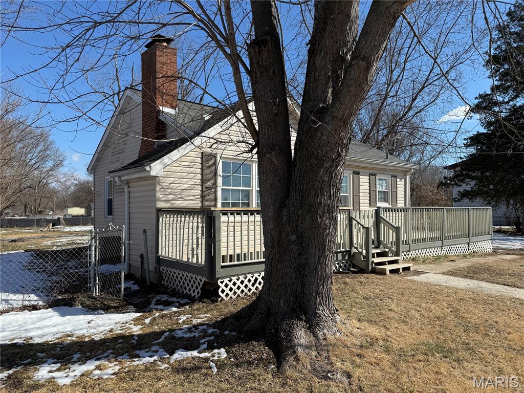 2554 Starling Airport Road Arnold, MO 63010 - Photo 2 of 22