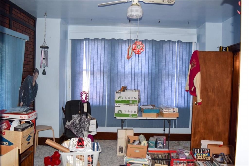 908 Liberty Street McKees Rocks, PA 15136 - Photo 25 of 28