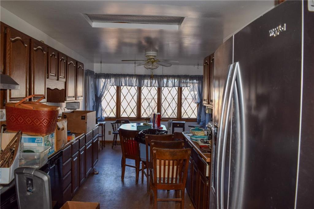 908 Liberty Street McKees Rocks, PA 15136 - Photo 26 of 28