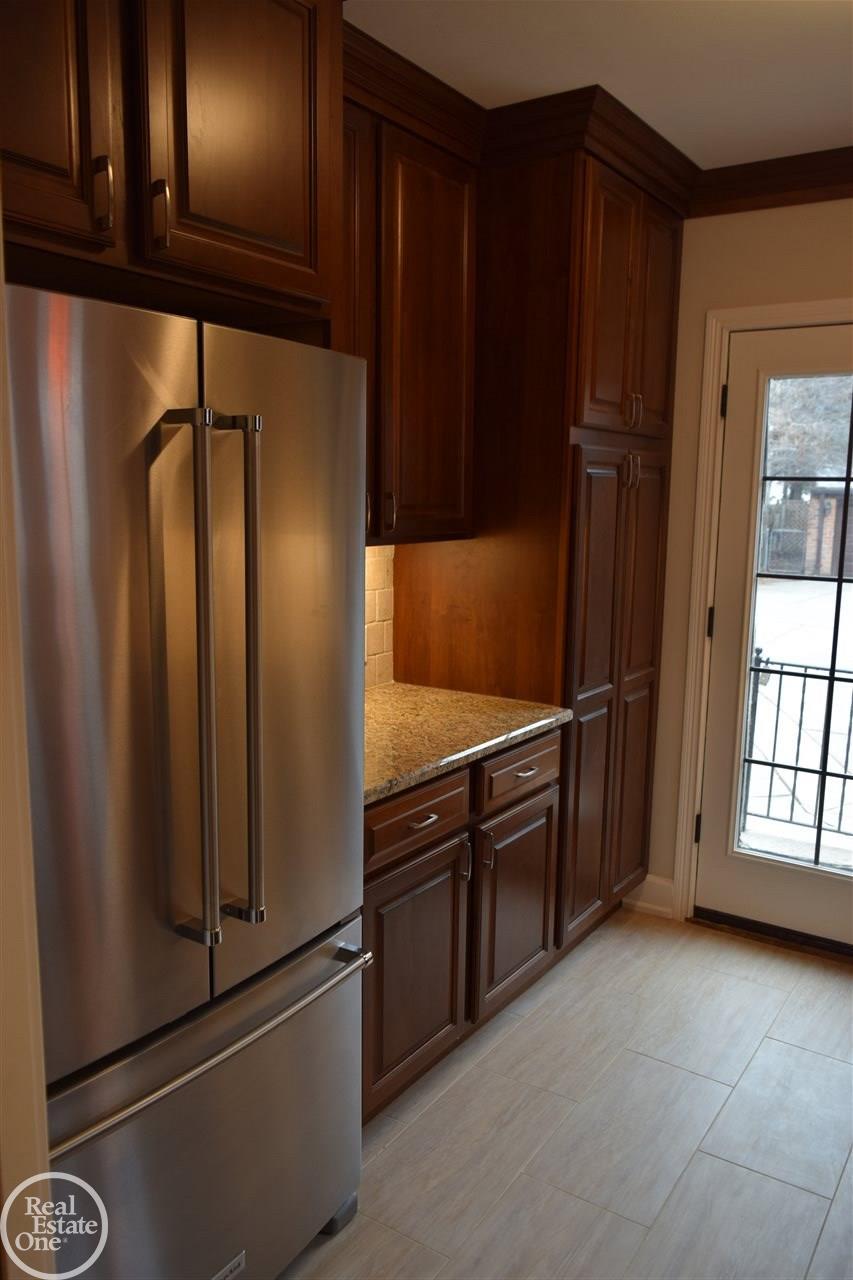 552 Cadieux Road Grosse Pointe, MI 48230 - Photo 20 of 51 Gallery Image 20