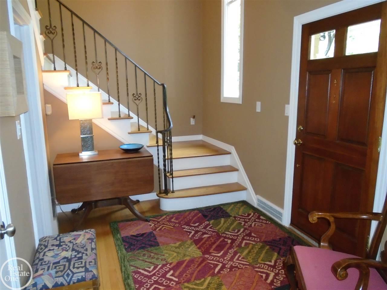 671 Westchester Road Grosse Pointe Park, MI 48230 - Photo 12 of 71