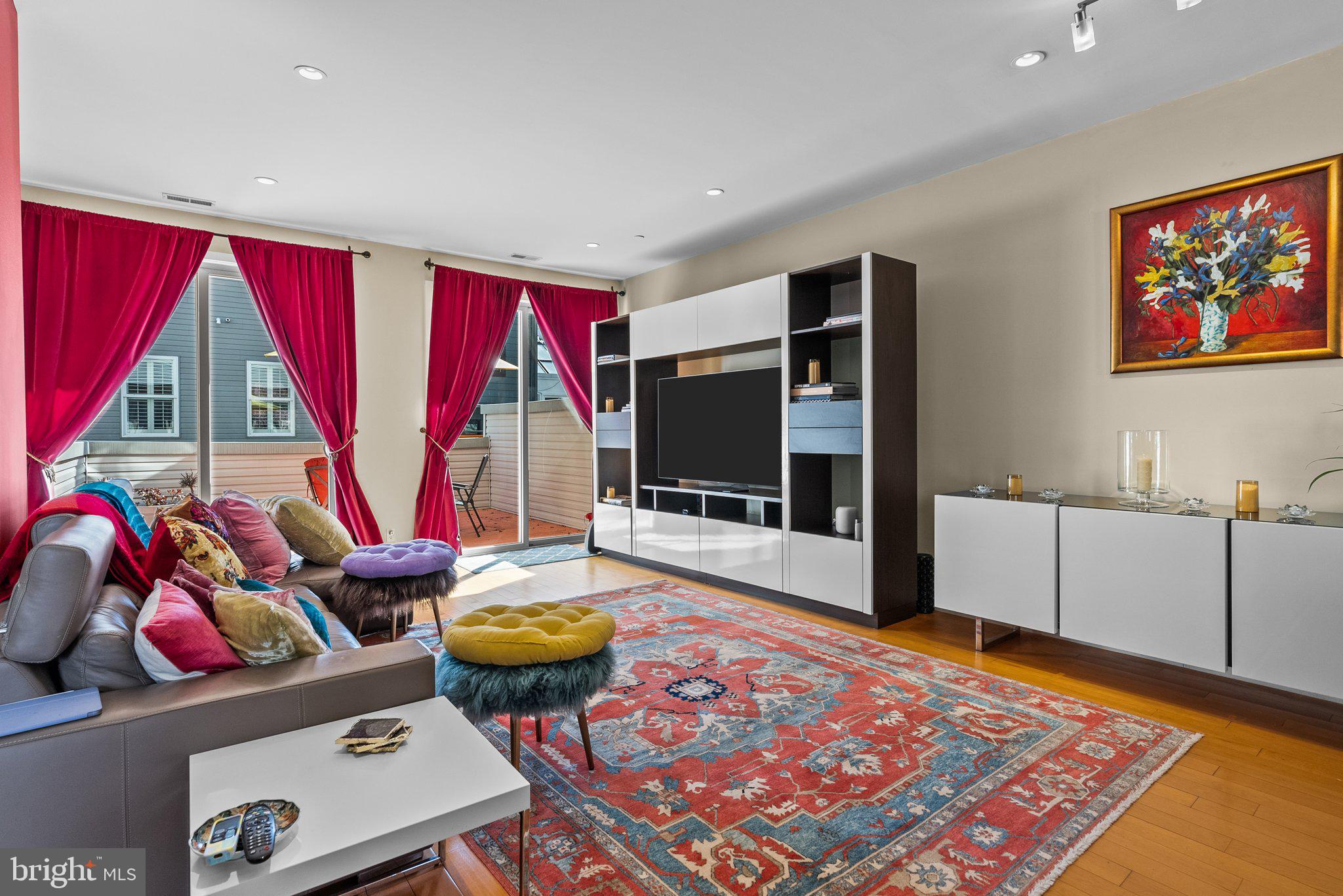 759 Martin St Unit B  