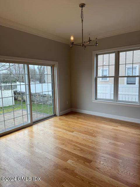 125 Hamilton Avenue, Unit 2 Greenwich, CT 06830 - Photo 7 of 20 a view of an empty room with a window