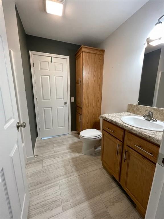 887 Mud Pike Road Smithfield, PA 15478 - Photo 35 of 36 a bathroom with a sink and a mirror