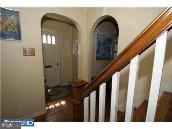 2111 Bernville Road Reading, PA 19601 - Photo 12 of 12 Foyer