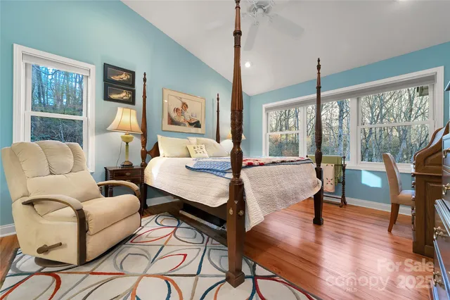 $573,500 | 301 Qualla Circle, Brevard, NC 28712