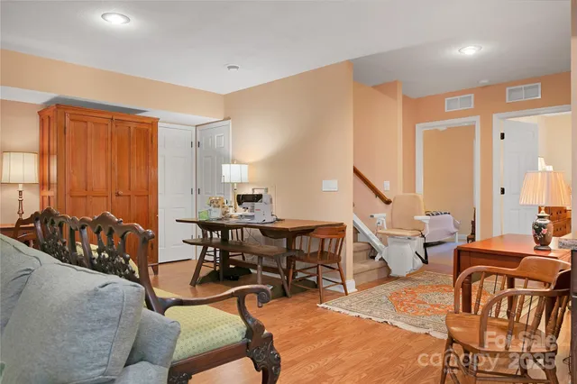 $573,500 | 301 Qualla Circle, Brevard, NC 28712