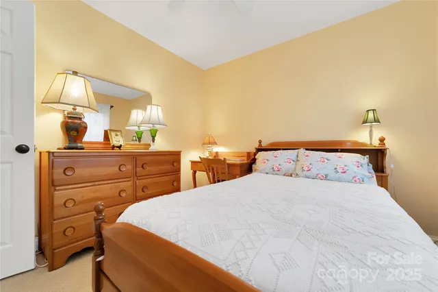 $573,500 | 301 Qualla Circle, Brevard, NC 28712