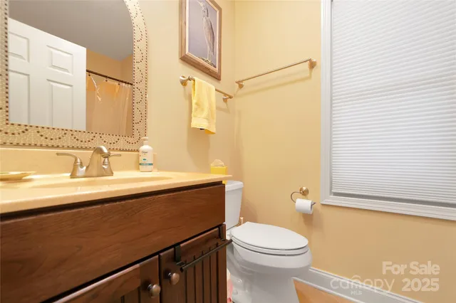 $573,500 | 301 Qualla Circle, Brevard, NC 28712