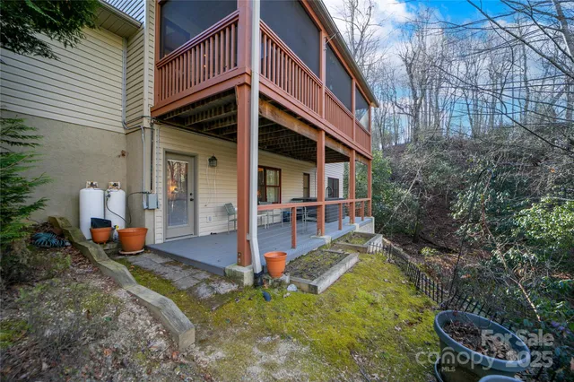 $573,500 | 301 Qualla Circle, Brevard, NC 28712