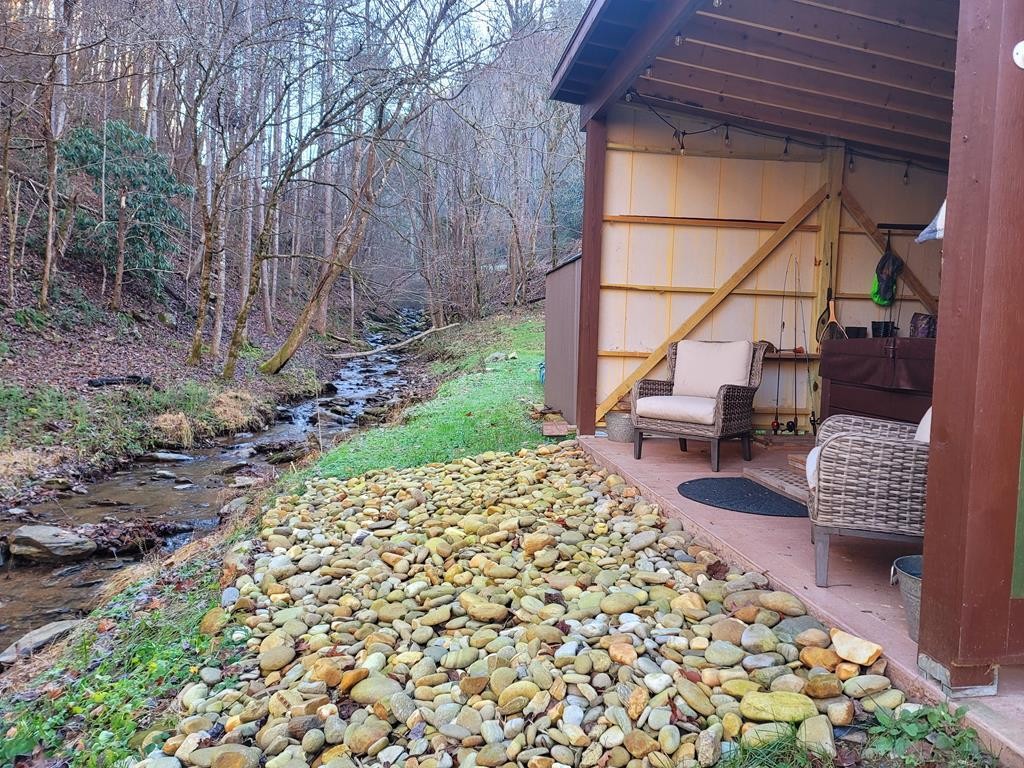 4489 Pittman Center Road Sevierville, TN 37876 - Photo 34 of 41 Gallery Image 34