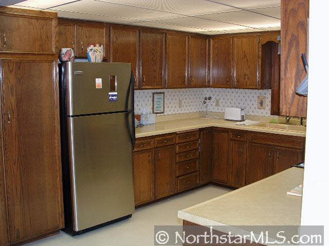 9524 Dakota Road Bloomington, MN 55438 - Photo 5 of 10 Gallery Image 5