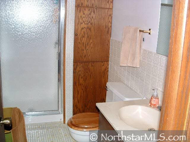 9524 Dakota Road Bloomington, MN 55438 - Photo 7 of 10 Gallery Image 7