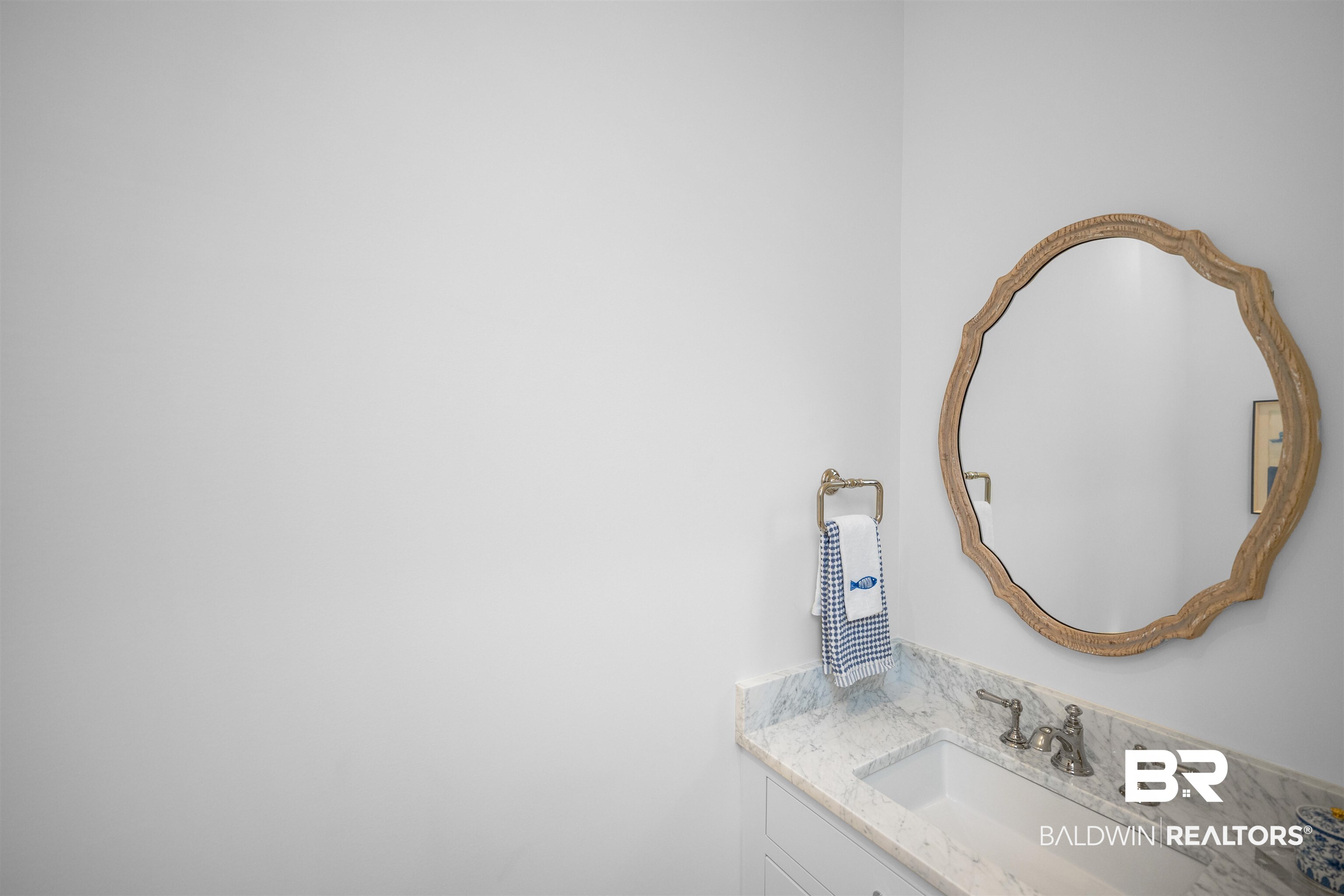 156 Hyacinth Street Fairhope, AL 36532 - Photo 58 of 61 Bathroom with vanity