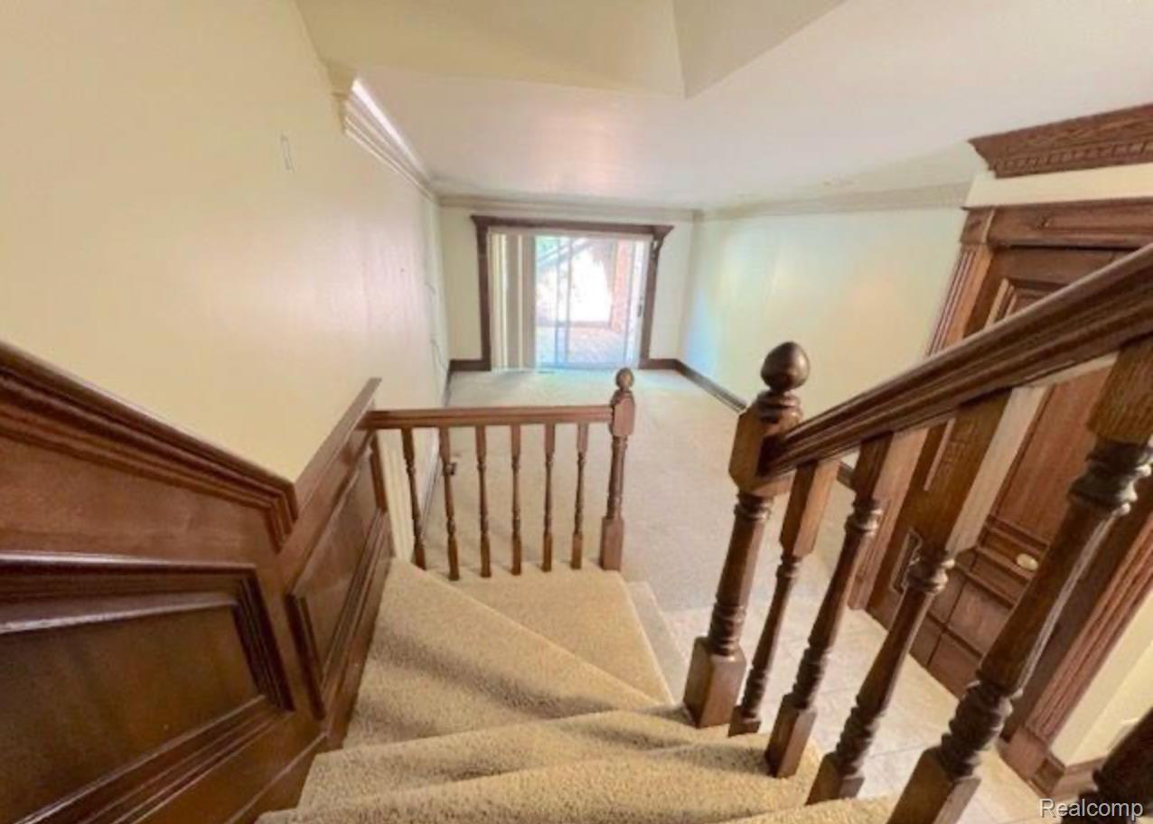3808 South Rochester Road Royal Oak, MI 48073 - Photo 9 of 15