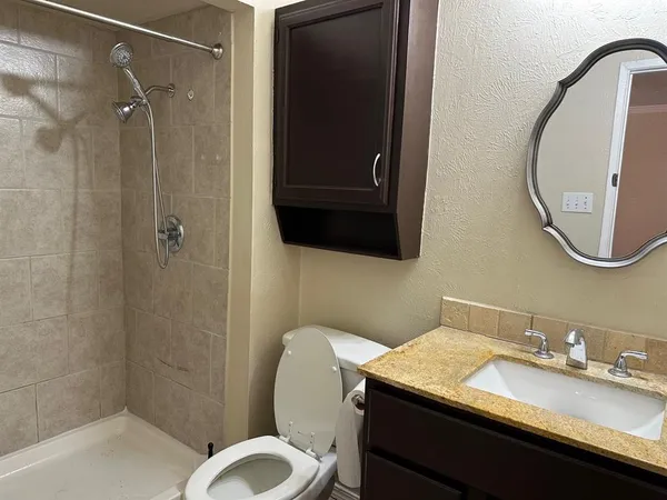 $2,325 | 1844 Stockton Trail, Plano, TX 75023