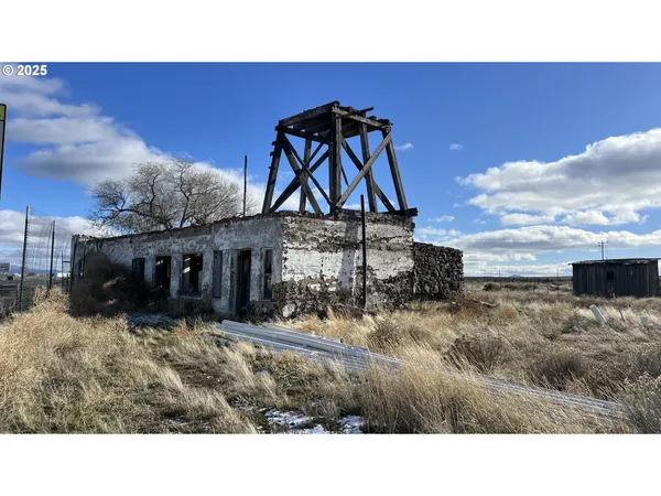 $70,000 | 20 Hwy Brothers Or 97712, Brothers, OR 97712