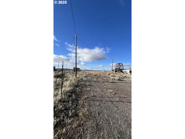 $70,000 | 20 Hwy Brothers Or 97712, Brothers, OR 97712