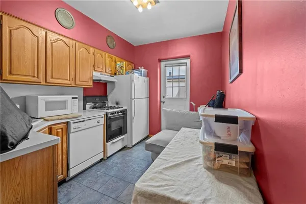 $750,000 | 1147 East 92nd Street | Canarsie
