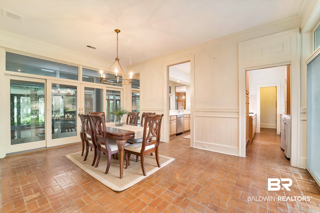 2355 Venetia Road Mobile, AL 36605 - Photo 16 of 48 Formal and Casual Dining