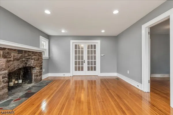 $2,495 | 81 Tooker Avenue, Unit 1, Springfield, NJ 07081
