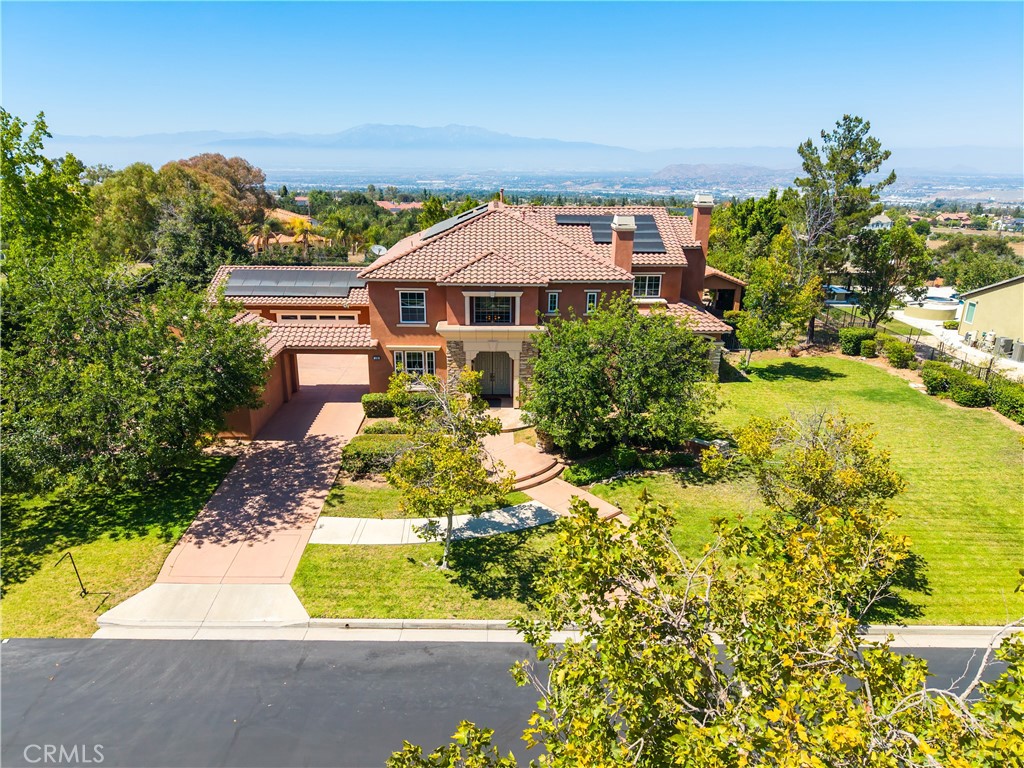1055 Lowry Ranch Road Corona, CA 92881 - Photo 2 of 75