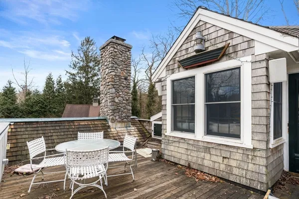 $999,000 | 20 Blue Shutters Lane, Falmouth, MA 02556